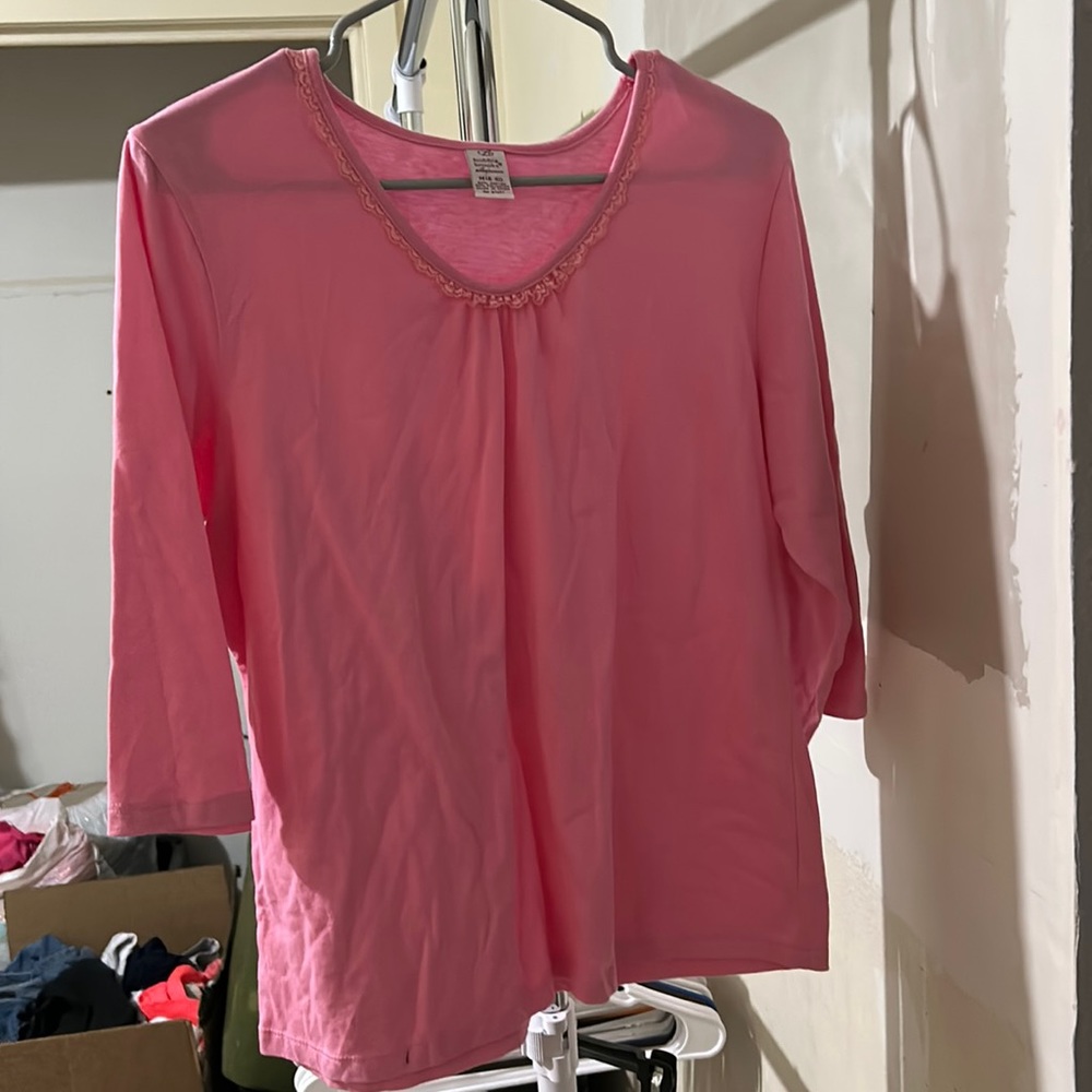 Bobbie Brooks Sleepwear Pink Blouse - Medium size 8/10